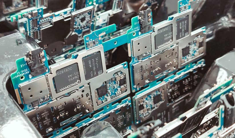 Qualcomm AI chip deal